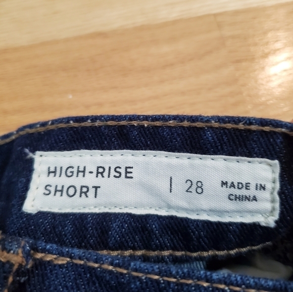 Bullhead High Rise Button Fly Shorts - Picture 5 of 6